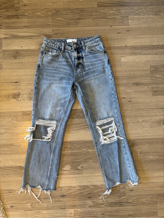 Veveret Denim - Women's Distressed High-Rise Cropped Jeans in Light Blue